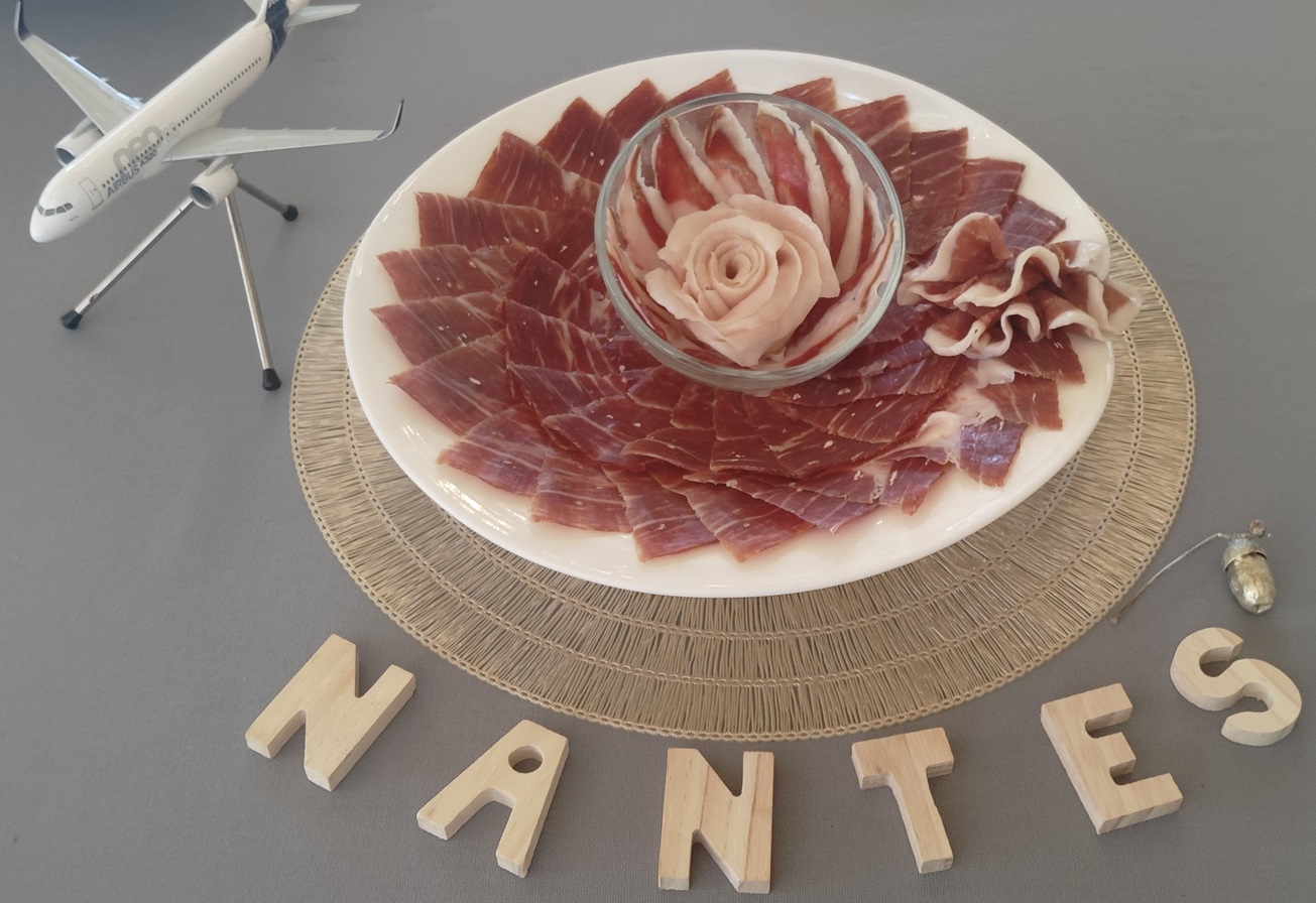 Assiette artistique réalisée lors du concours par Nicolas de B-YOTA.